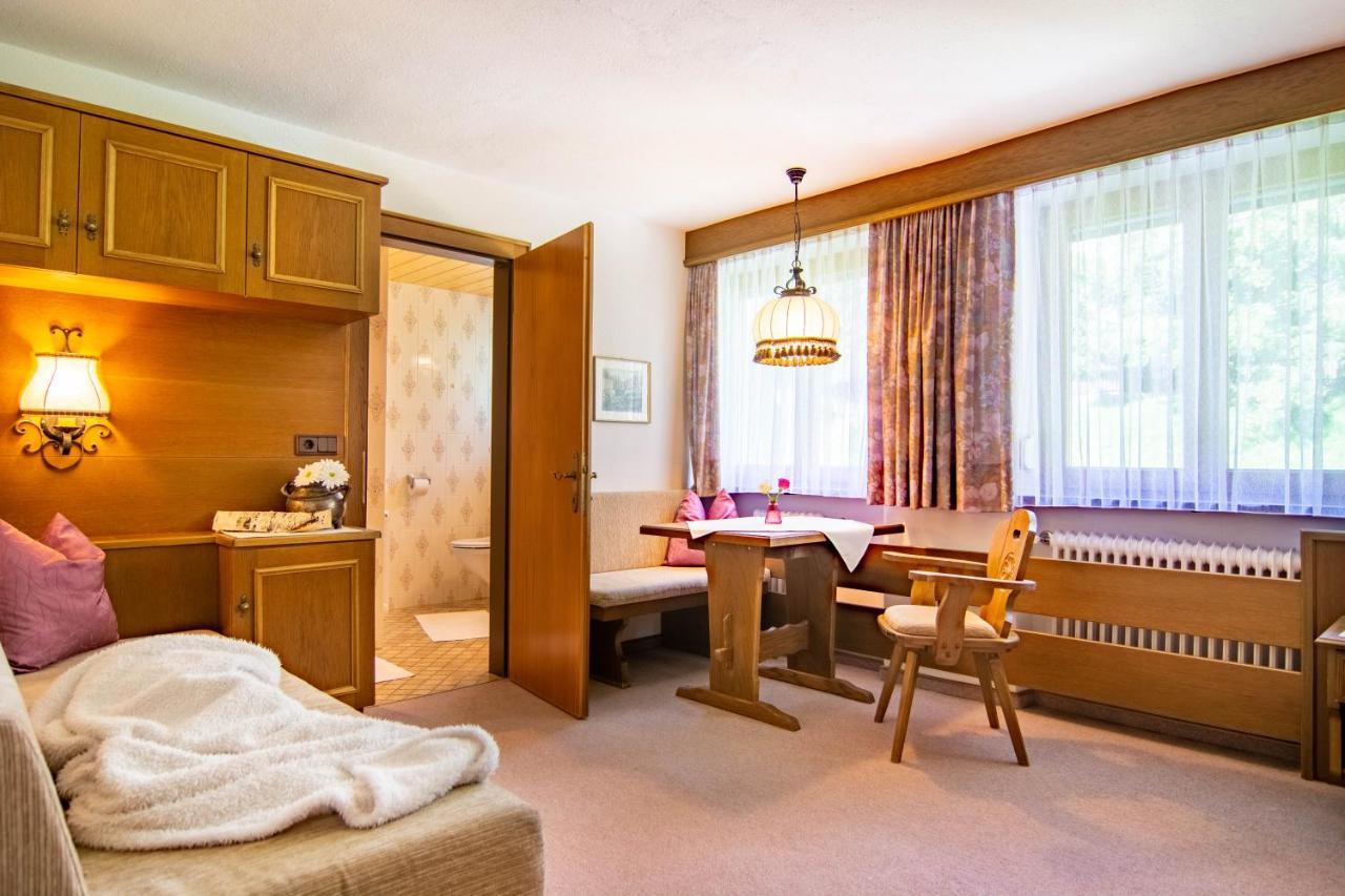 Koecks Bed & Breakfast กัลเทือร์ ภายนอก รูปภาพ