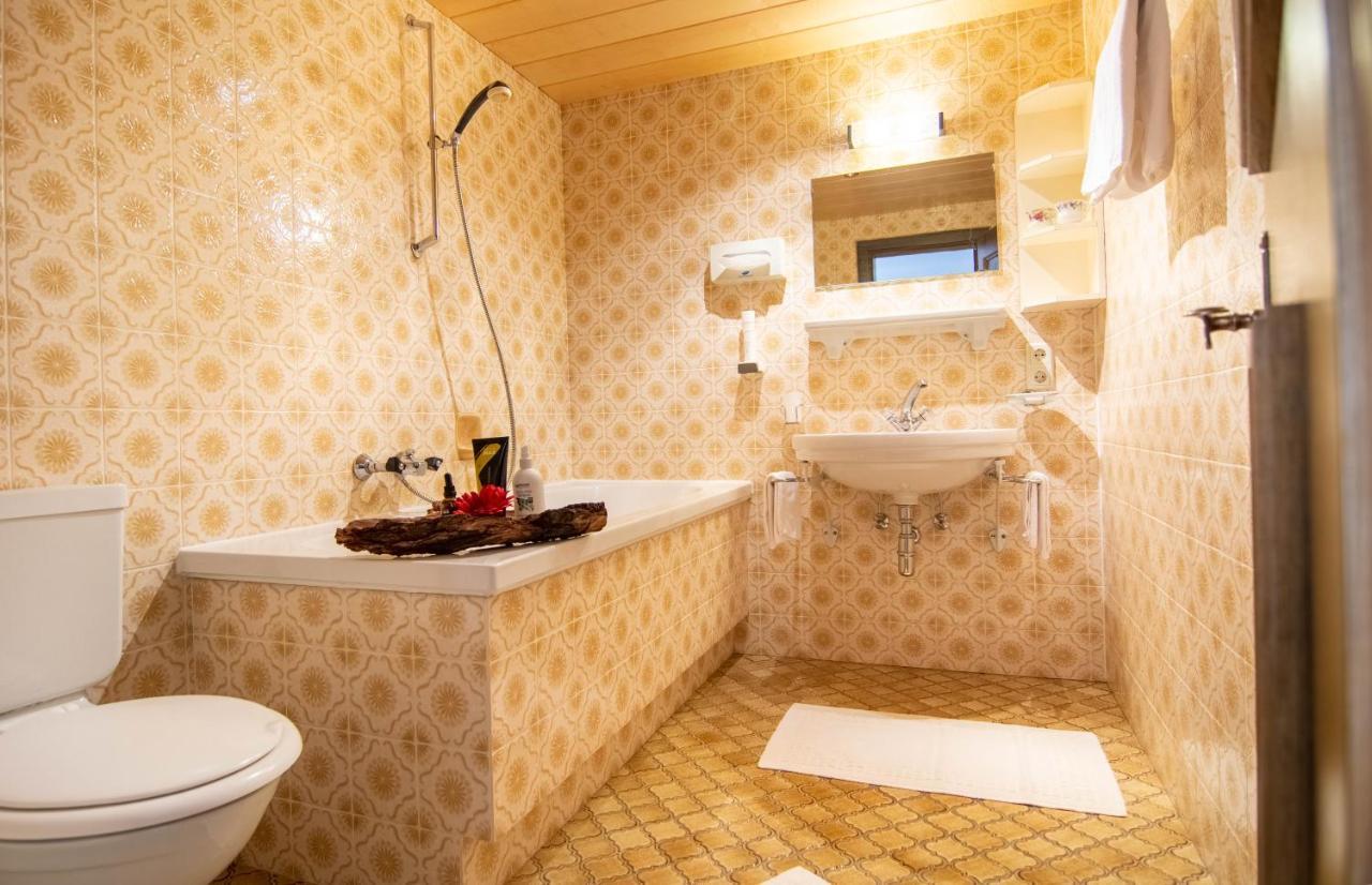 Koecks Bed & Breakfast กัลเทือร์ ภายนอก รูปภาพ